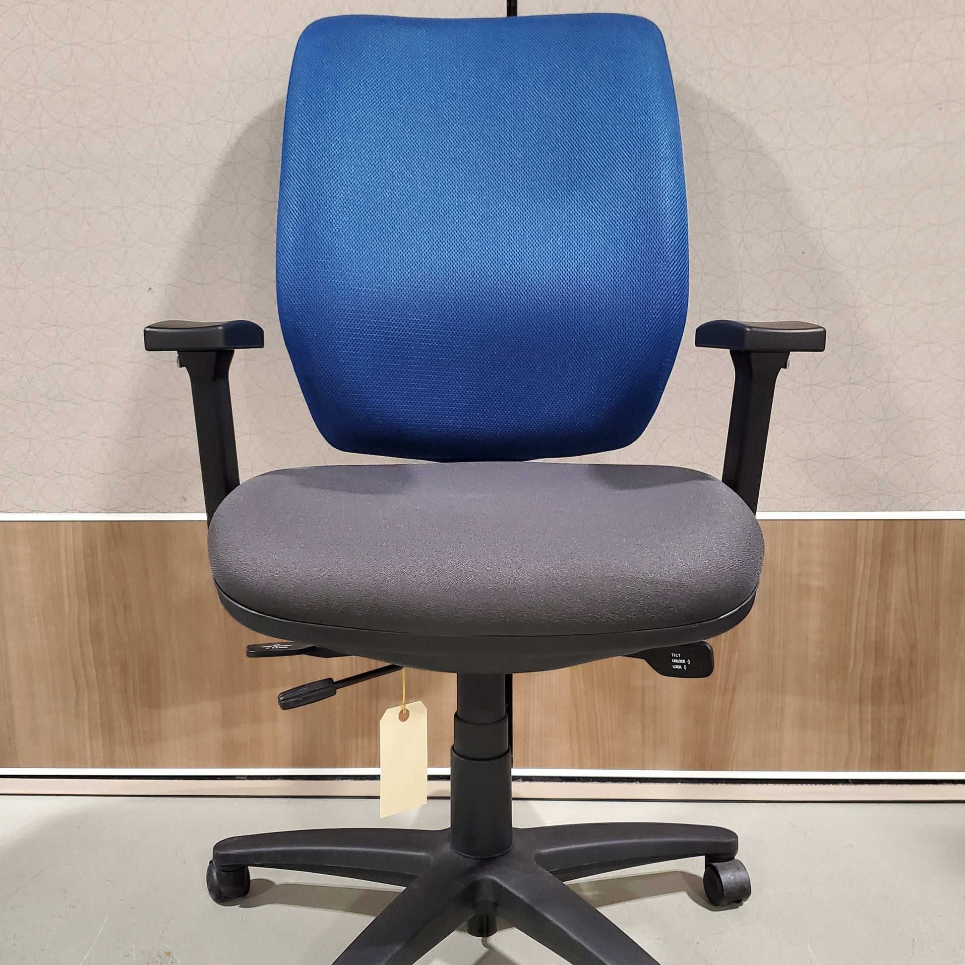 Nightingale Frio - Chairlines