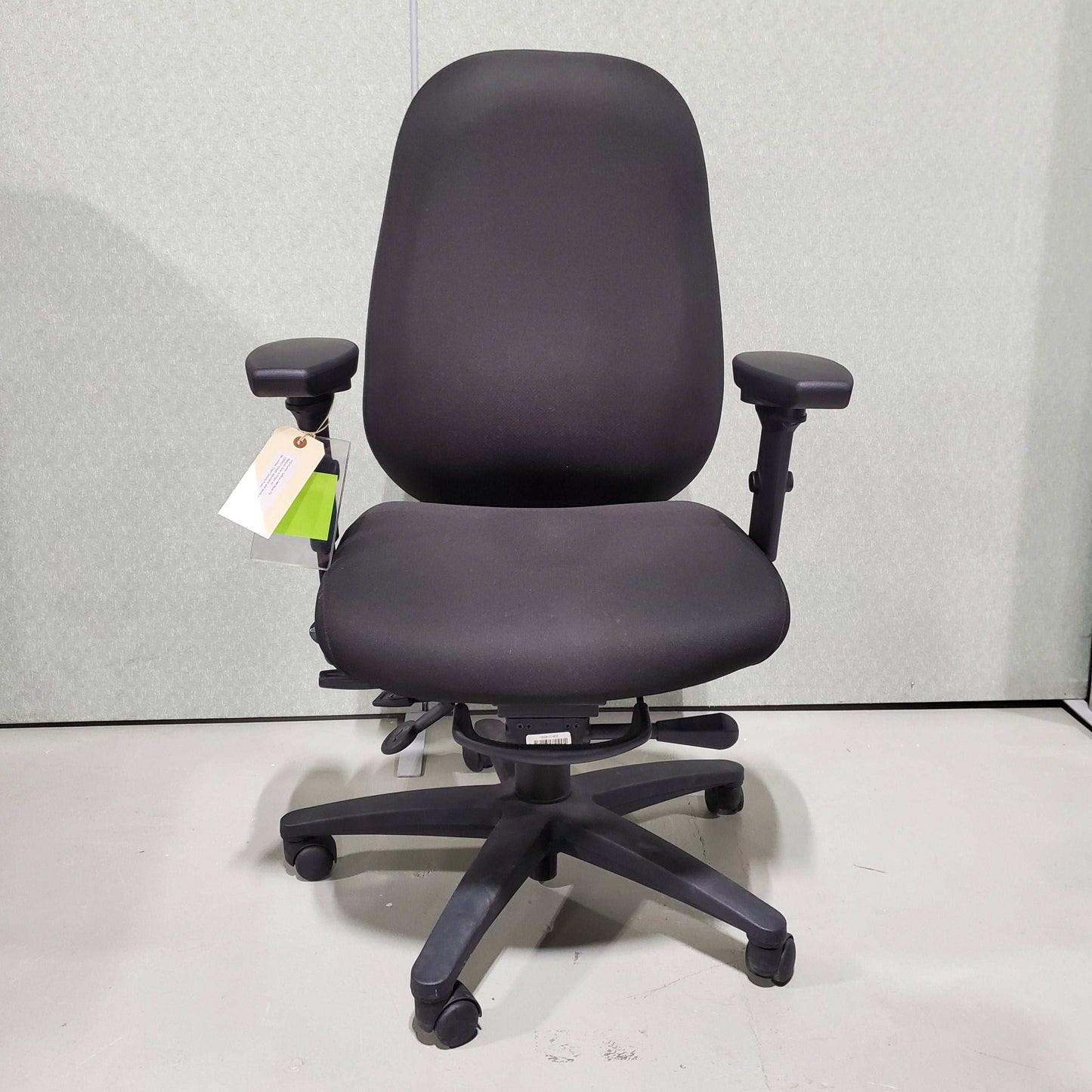 ergoCentric Saffron HBR Ratchet Back - Chairlines