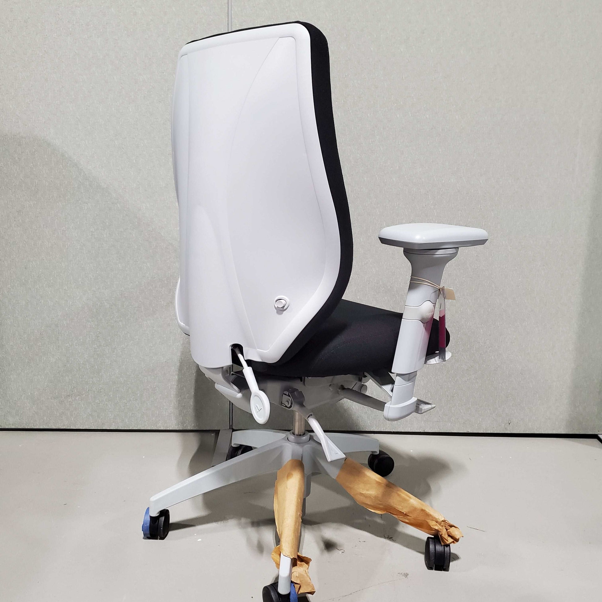 ergoCentric tCentric Upholstered Backrest Synchro Glide Grey Frame - Chairlines