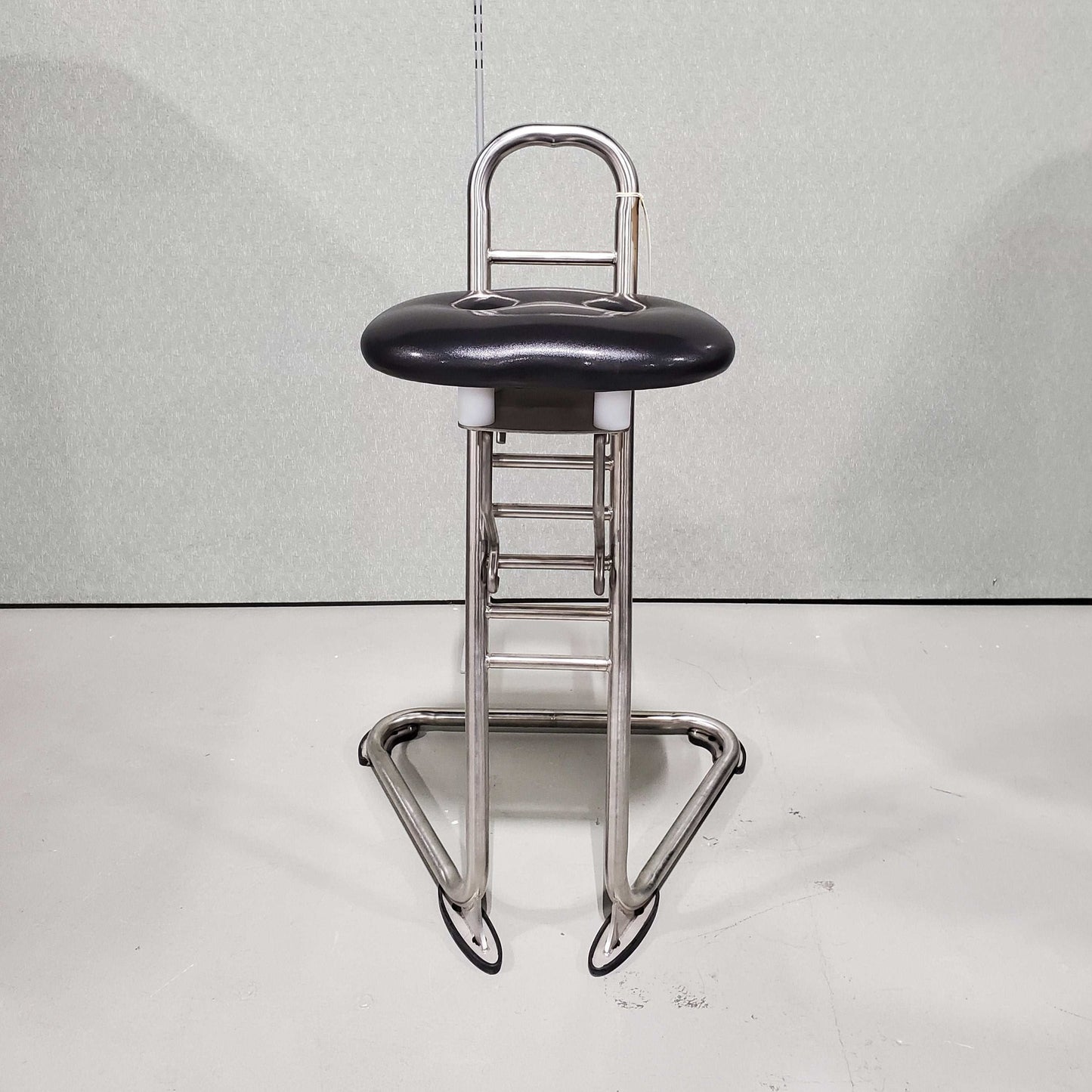 ergoCentric Sit Stand II Wash Down Standing Stool - Chairlines