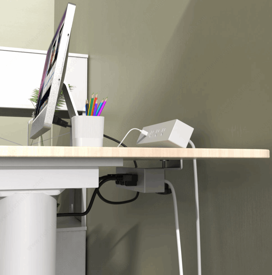 Richelieu Clamp-On Power Bar - Chairlines