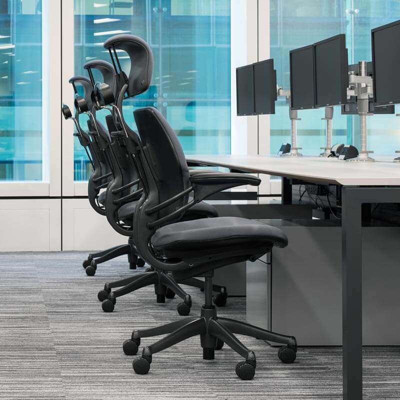 Humanscale Freedom With Headrest - Chairlines
