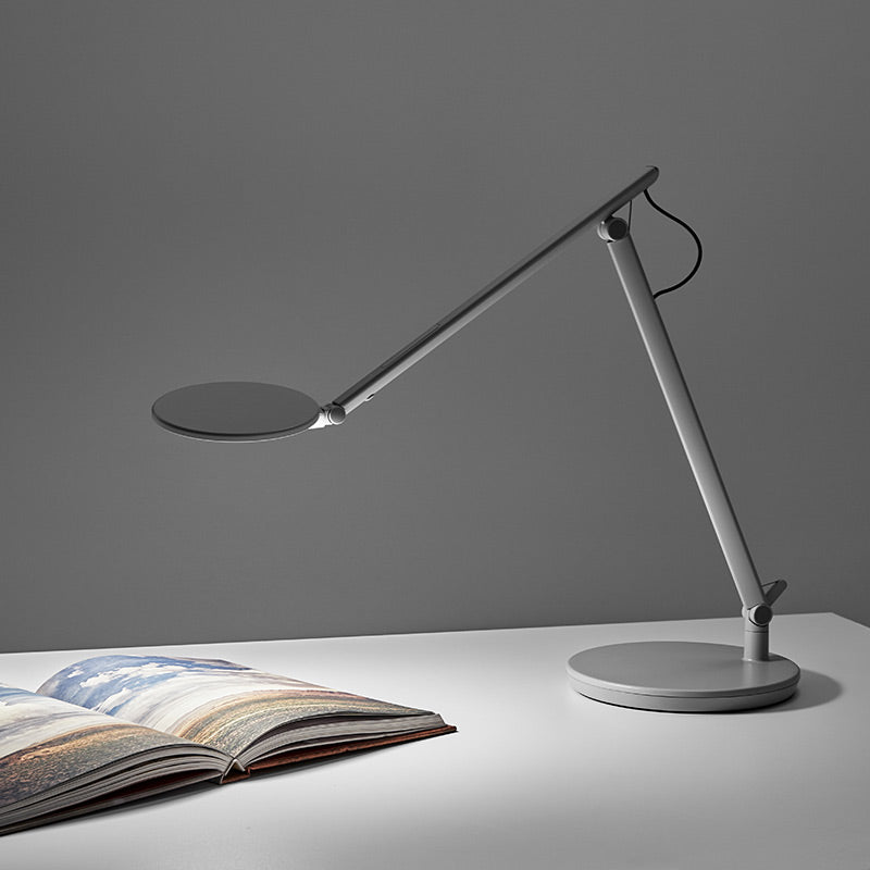 Humanscale hot sale desk lamp