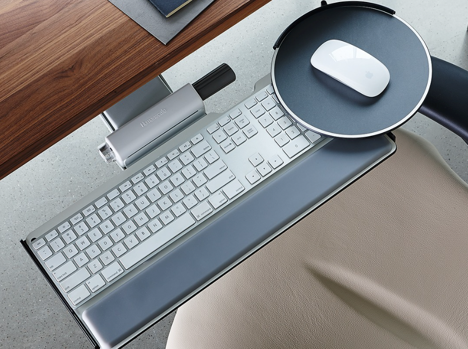The Reason We Use Keyboard Trays - Chairlines