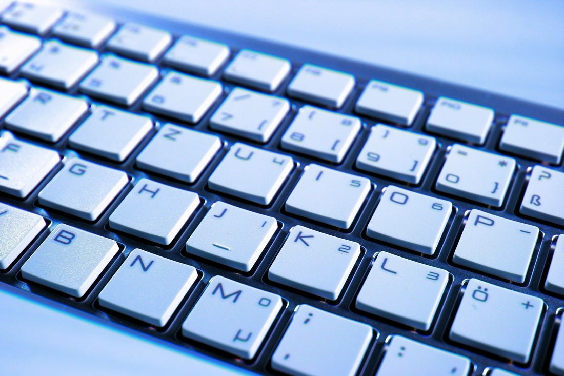 The Danger of Flat Keyboards - Chairlines